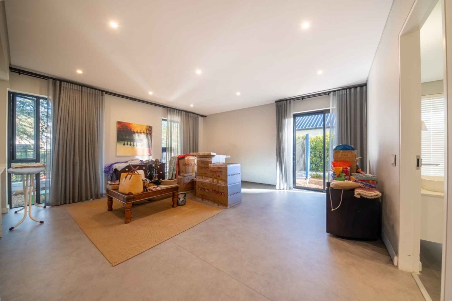 To Let 4 Bedroom Property for Rent in Val De Vie Estate Western Cape